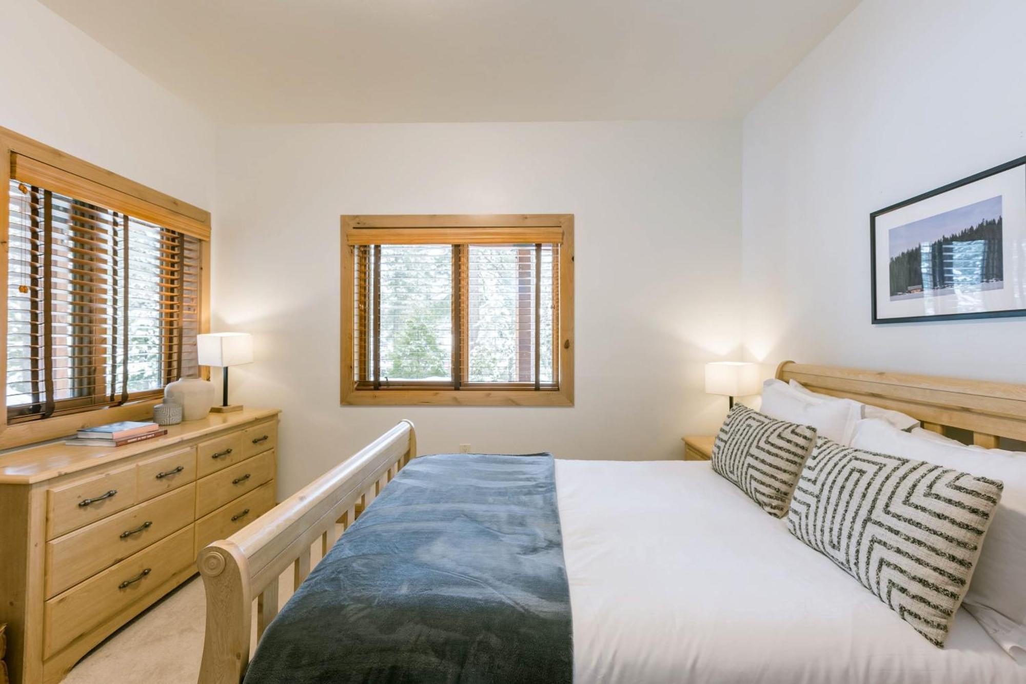 Coyote Moon By Avantstay Cabin Wsauna Mins From Dt Truckee Northstar Luaran gambar