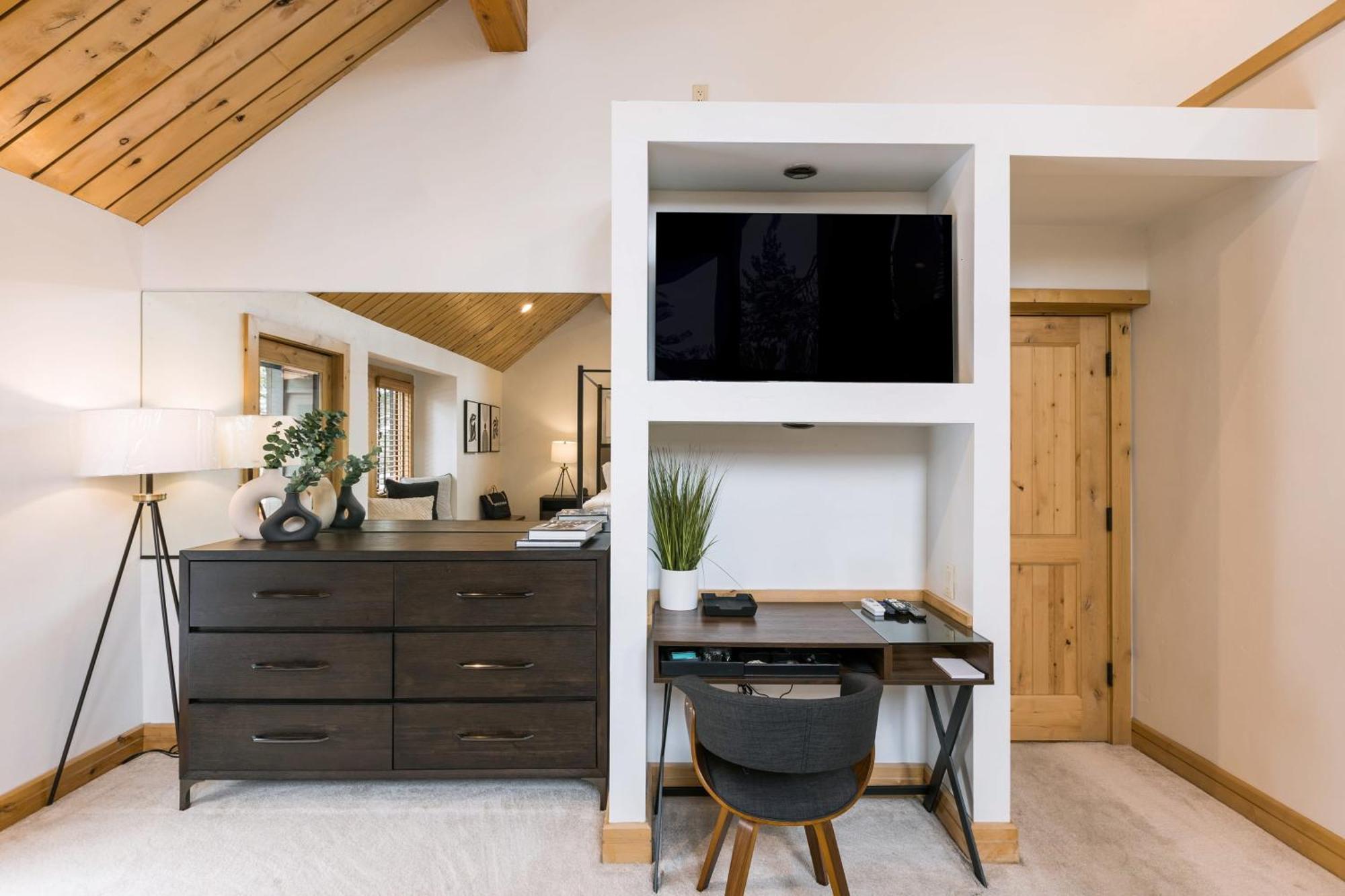 Coyote Moon By Avantstay Cabin Wsauna Mins From Dt Truckee Northstar Luaran gambar