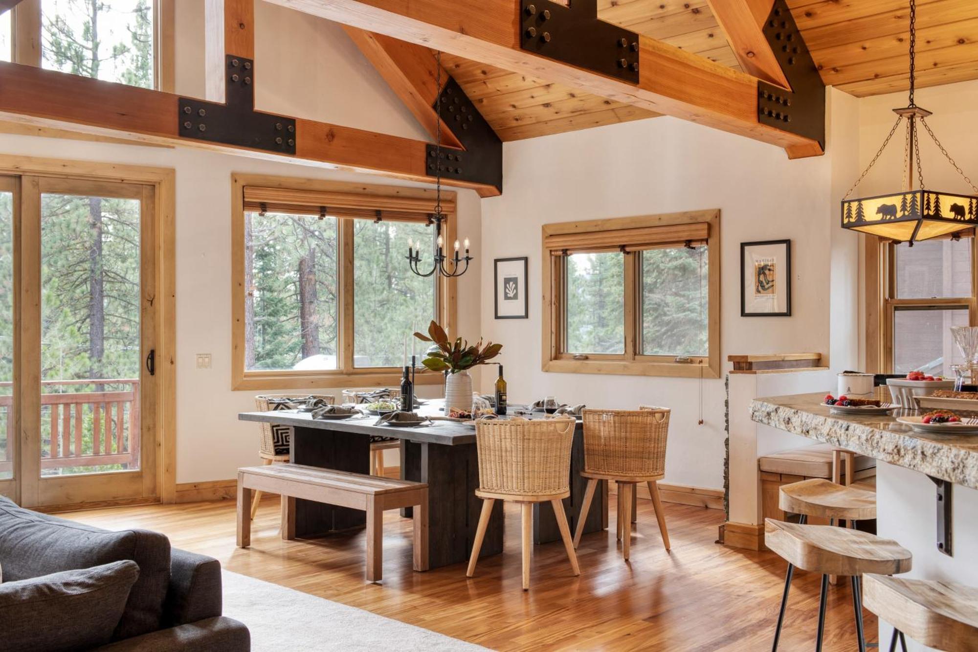 Coyote Moon By Avantstay Cabin Wsauna Mins From Dt Truckee Northstar Luaran gambar